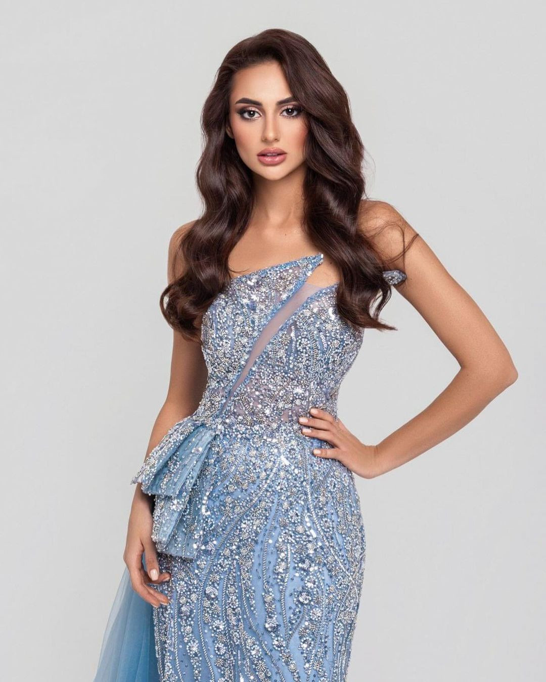 Đại diện Ukraine tố cáo thí sinh khác ăn cắp dự án xã hội của mình. Đại diện Ukraine tố cáo thí sinh khác ăn cắp dự án xã hội của mình.