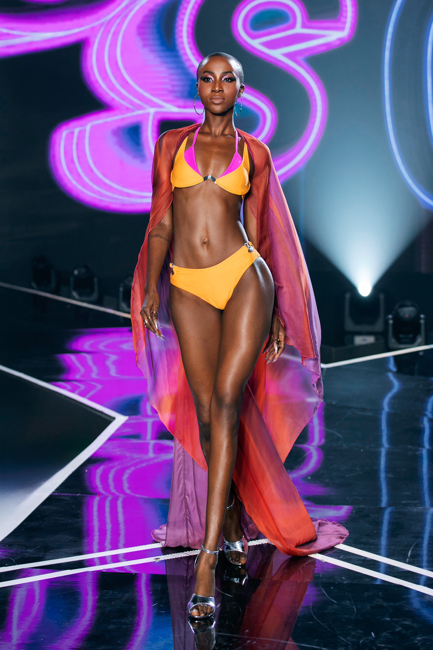 Sierra Leon và Nam Phi được nhận xét là hai ứng viên nổi bật của khu vực châu Phi.