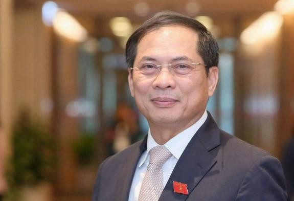 Ông Bùi Thanh Sơn được đề nghị phê chuẩn làm Bộ trưởng Bộ Ngoại giao Ông Bùi Thanh Sơn được đề nghị phê chuẩn làm Bộ trưởng Bộ Ngoại giao