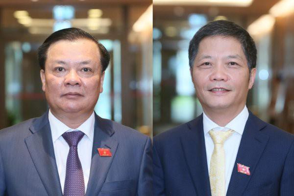 Sau khi được bầu vào Bộ Chính trị, Bộ trưởng Đinh Tiến Dũng và Trần Tuấn Anh đã được phân công nhiệm vụ mới. Sau khi được bầu vào Bộ Chính trị, Bộ trưởng Đinh Tiến Dũng và Trần Tuấn Anh đã được phân công nhiệm vụ mới.