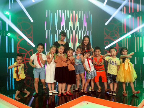 Cô và các thí sinh rất hòa đồng và vui nhộn