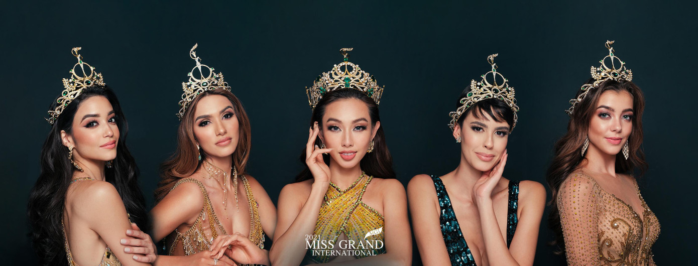 Hình ảnh mới của Thuỳ Tiên và top 5 Hoa hậu Hoà bình quốc tế 2021. Hình ảnh mới của Thuỳ Tiên và top 5 Hoa hậu Hoà bình quốc tế 2021.