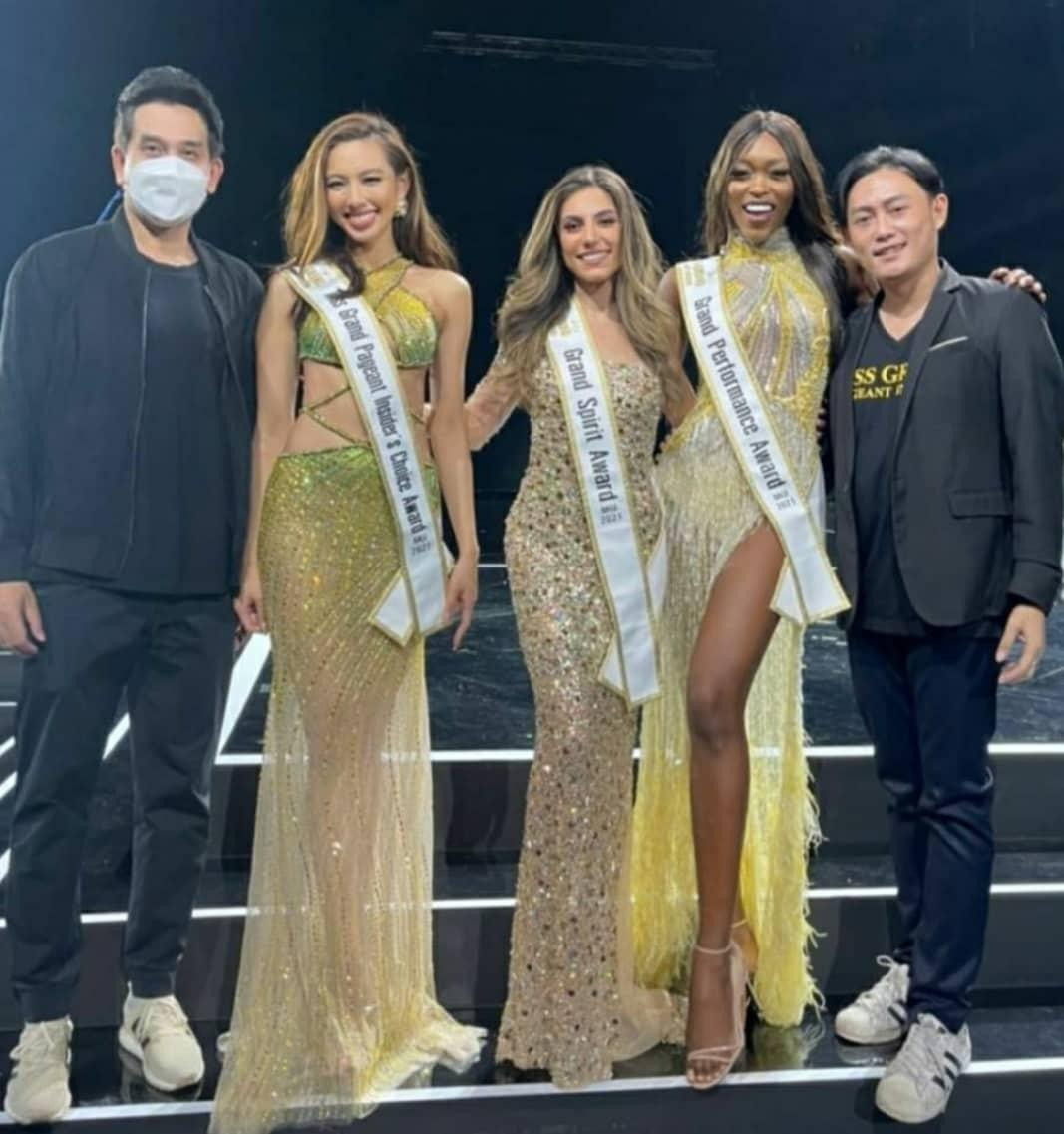 Thuỳ Tiên nhận được giải thưởng đặc biệt do diễn đàn sắc đẹp Thái Lan trao tặng. Thuỳ Tiên nhận được giải thưởng đặc biệt do diễn đàn sắc đẹp Thái Lan trao tặng.