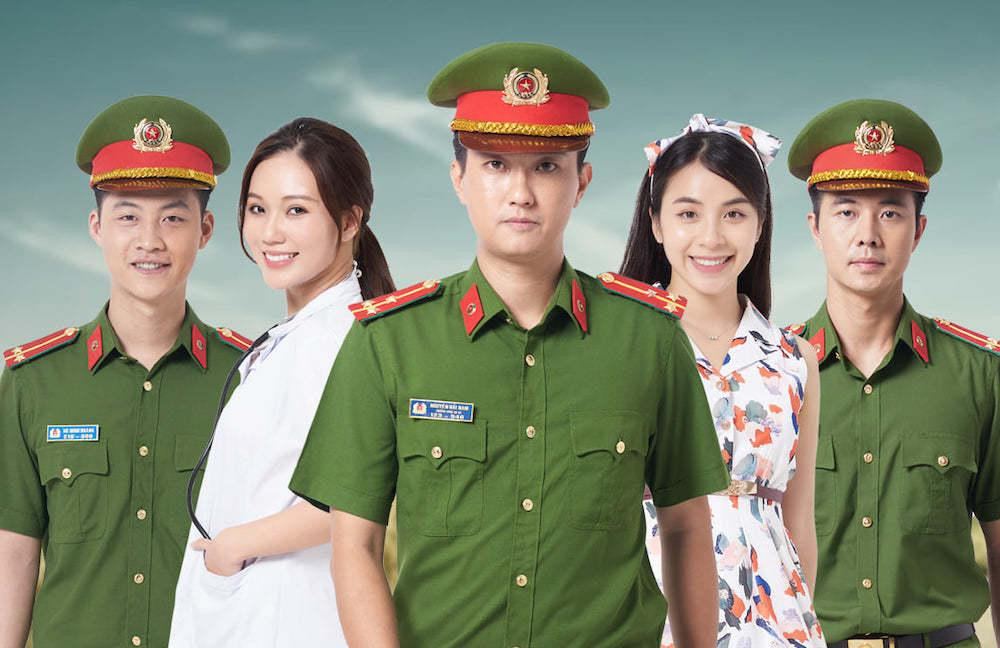 Các diễn viên trong phim 'Phố trong làng'.