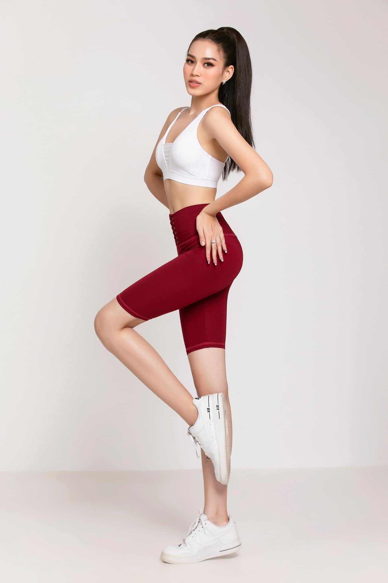 Đỗ Thị Hà diện trang phục thể thao năng động, sẵn sàng cho phần thi Miss Sport ở Miss World. Đỗ Thị Hà diện trang phục thể thao năng động, sẵn sàng cho phần thi Miss Sport ở Miss World.