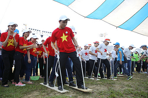 Đoàn Thanh niên Vietcombank tổ chức hội trại ảnh 8