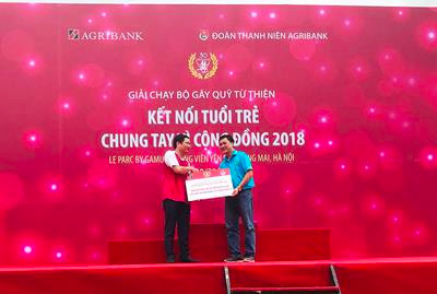 Sôi động giải chạy gây quỹ từ thiện của đoàn viên Thanh niên Agribank ảnh 3