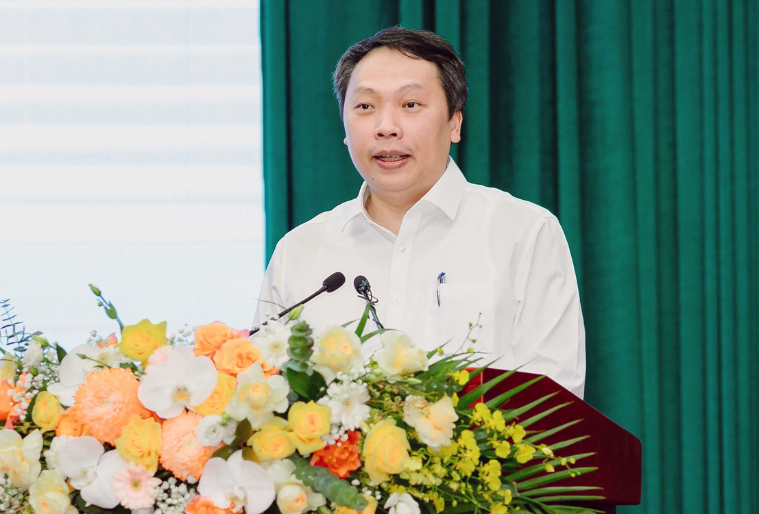 Ông Nguyễn Huy Dũng phát biểu tại chương trình. Ông Nguyễn Huy Dũng phát biểu tại chương trình.