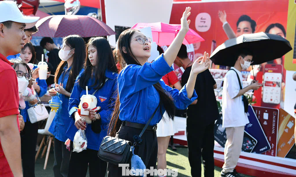 Sự kiện năm nay có nhiều điểm mới, thú vị và trải nghiệm công nghệ thanh toán thông minh 100% không sử dụng tiền mặt; hoạt động giải trí và mua sắm cho người trẻ cũng như các gia đình.