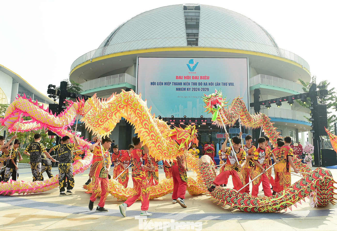 Đại hội đại biểu Hội LHTN Việt Nam Thành phố Hà Nội lần thứ VIII là ngày hội lớn của tuổi trẻ Thủ đô. Ảnh: Xuân Tùng Đại hội đại biểu Hội LHTN Việt Nam Thành phố Hà Nội lần thứ VIII là ngày hội lớn của tuổi trẻ Thủ đô. Ảnh: Xuân Tùng
