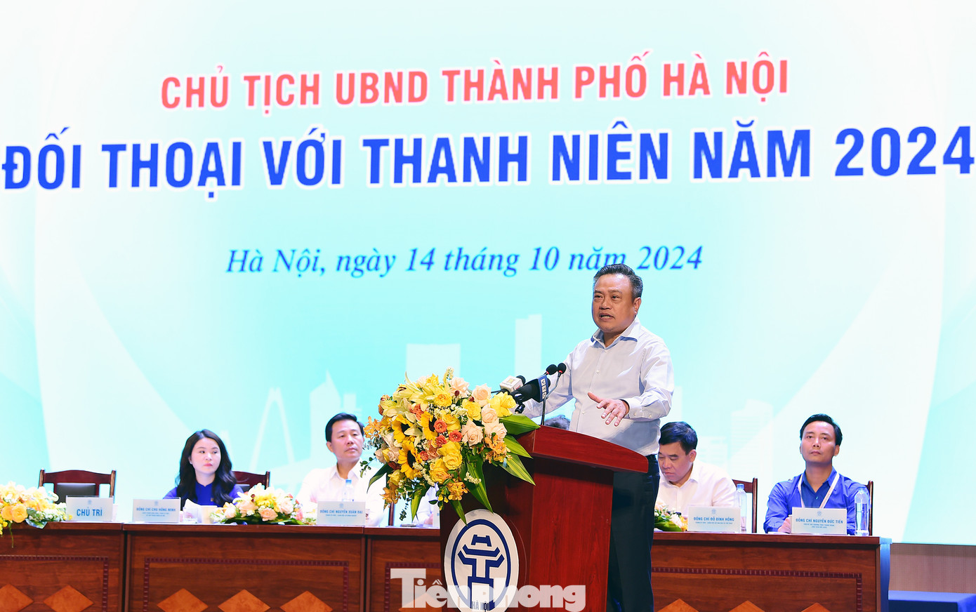 Chủ tịch UBND TP. Hà Nội Trần Sỹ Thanh phát biểu kết luận hội nghị. Ảnh: Xuân Tùng