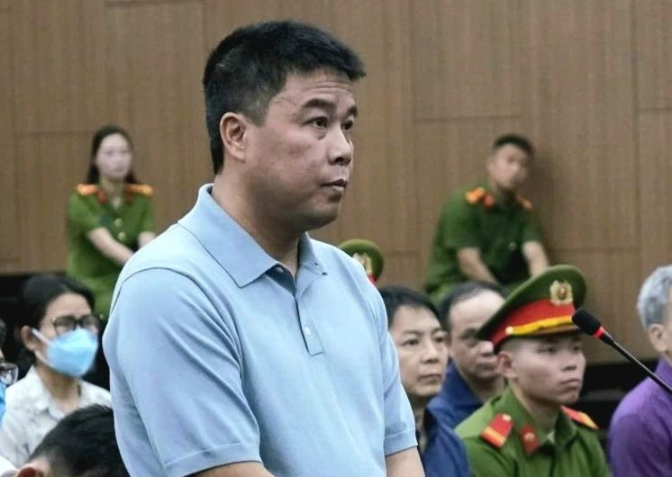 Bị cáo Nguyễn Văn Hậu tại tòa.