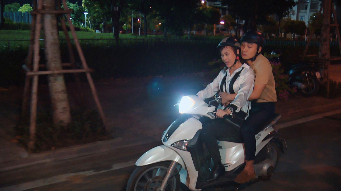 Long chủ động làm lành Long chủ động làm lành