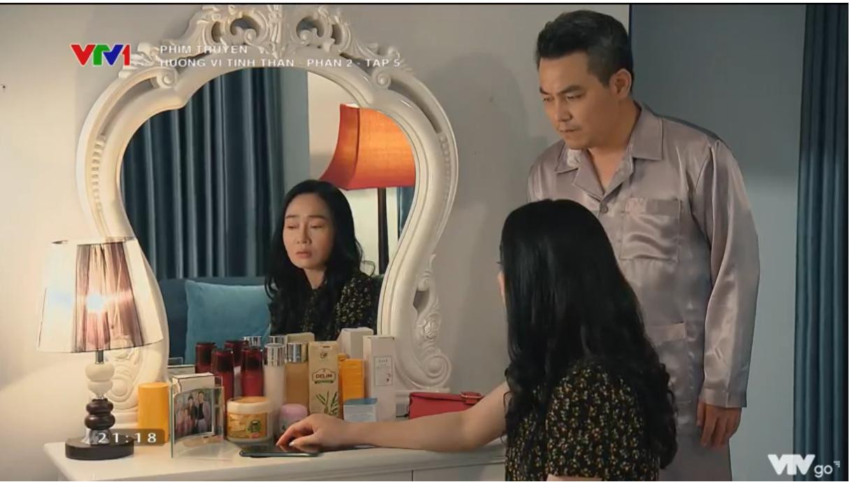 Ông Khang nịnh vợ đối xử tốt với bà Dần nhưng vợ ông gạt đi