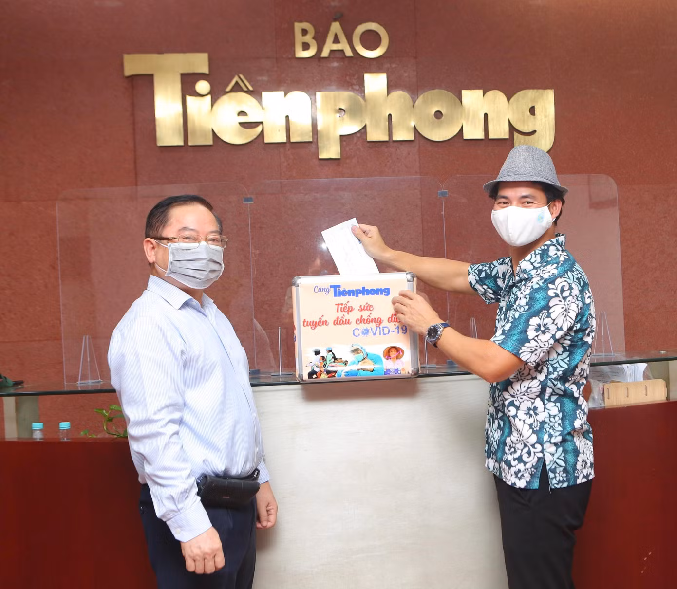 NSƯT Xuân Bắc ủng hộ chương trình bằng cả tinh thần lẫn hành động