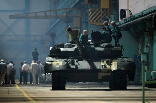 Một số hình ảnh về lễ xuất xưởng lô tăng T-84U Oplot đầu tiên dành cho Thái Lan