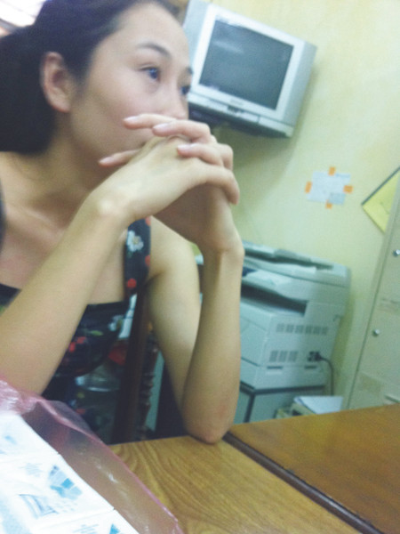 Diễn viên Hồng Hà