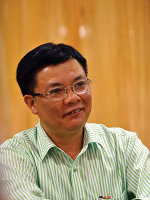 ông Đinh Tiến Dũng