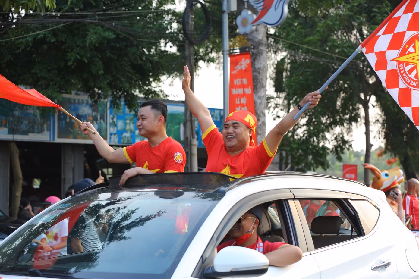 Phú Thọ rộn ràng đón trận đại chiến U23 Việt Nam gặp U23 Indonesia ảnh 22