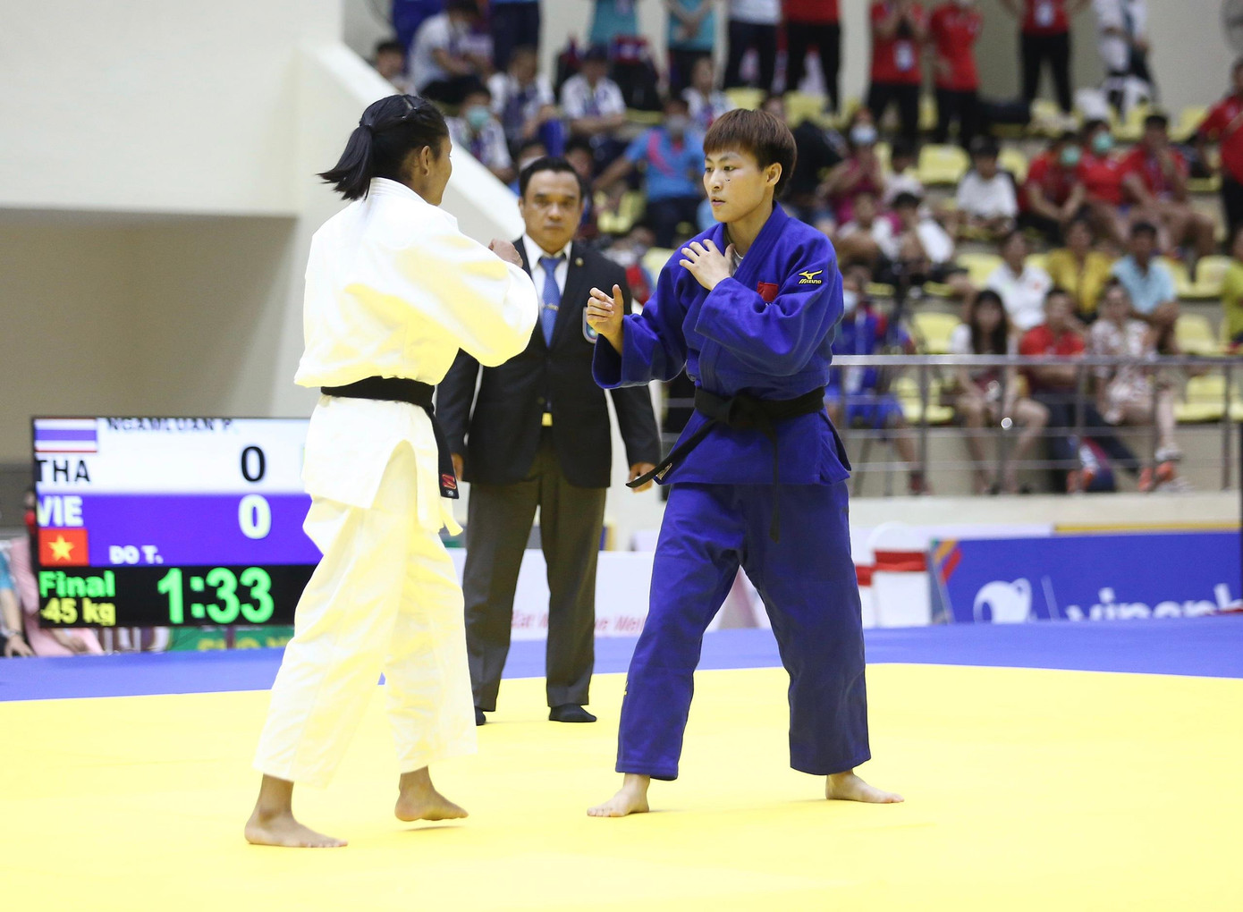 Trực tiếp SEA Games ngày 21/5:Bóng đá nữ thắng Thái Lan, TTVN cán mốc 180 HCV ảnh 23