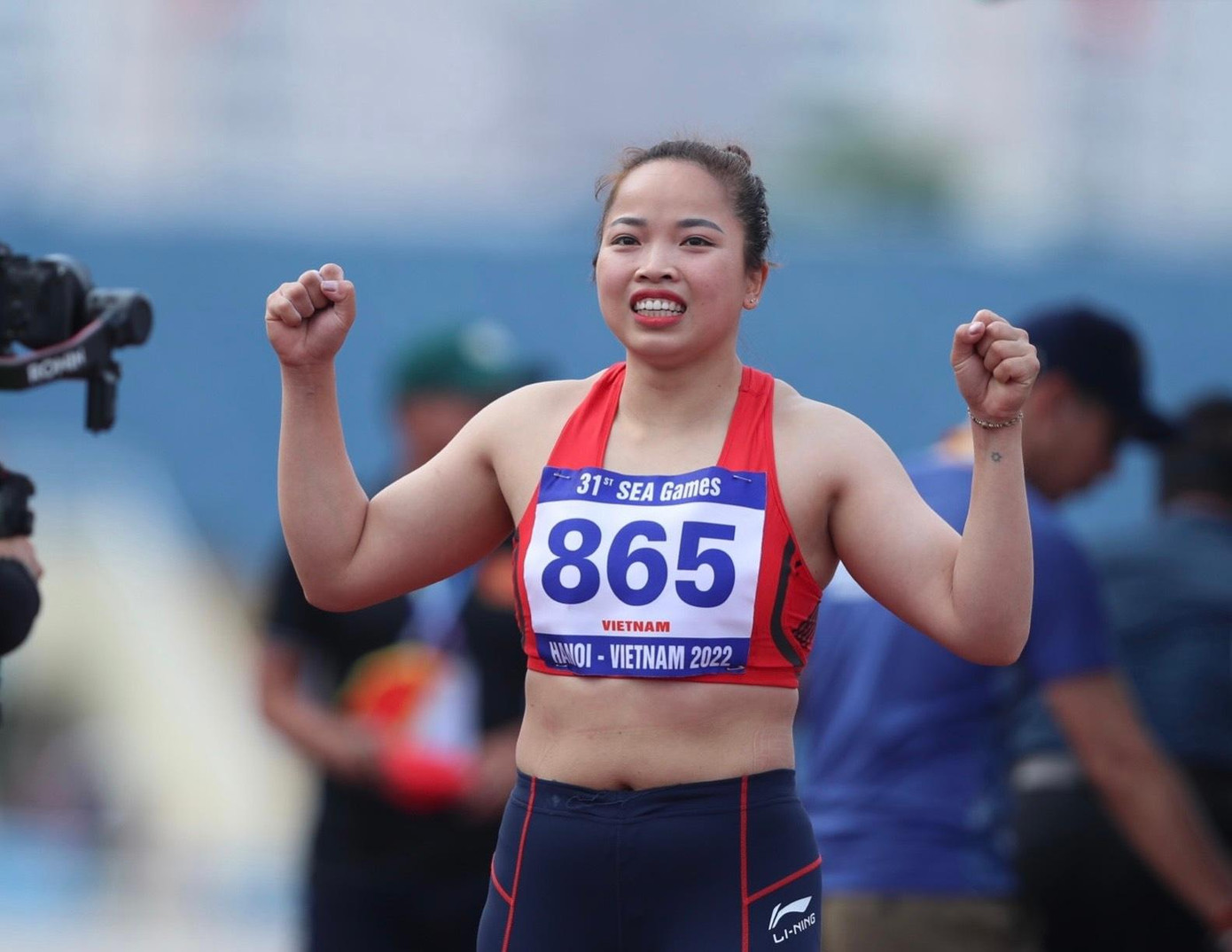 Trực tiếp SEA Games 31 ngày 18/5: Giành 21 HCV, Đoàn TTVN 'cô độc' trên đỉnh bảng ảnh 32