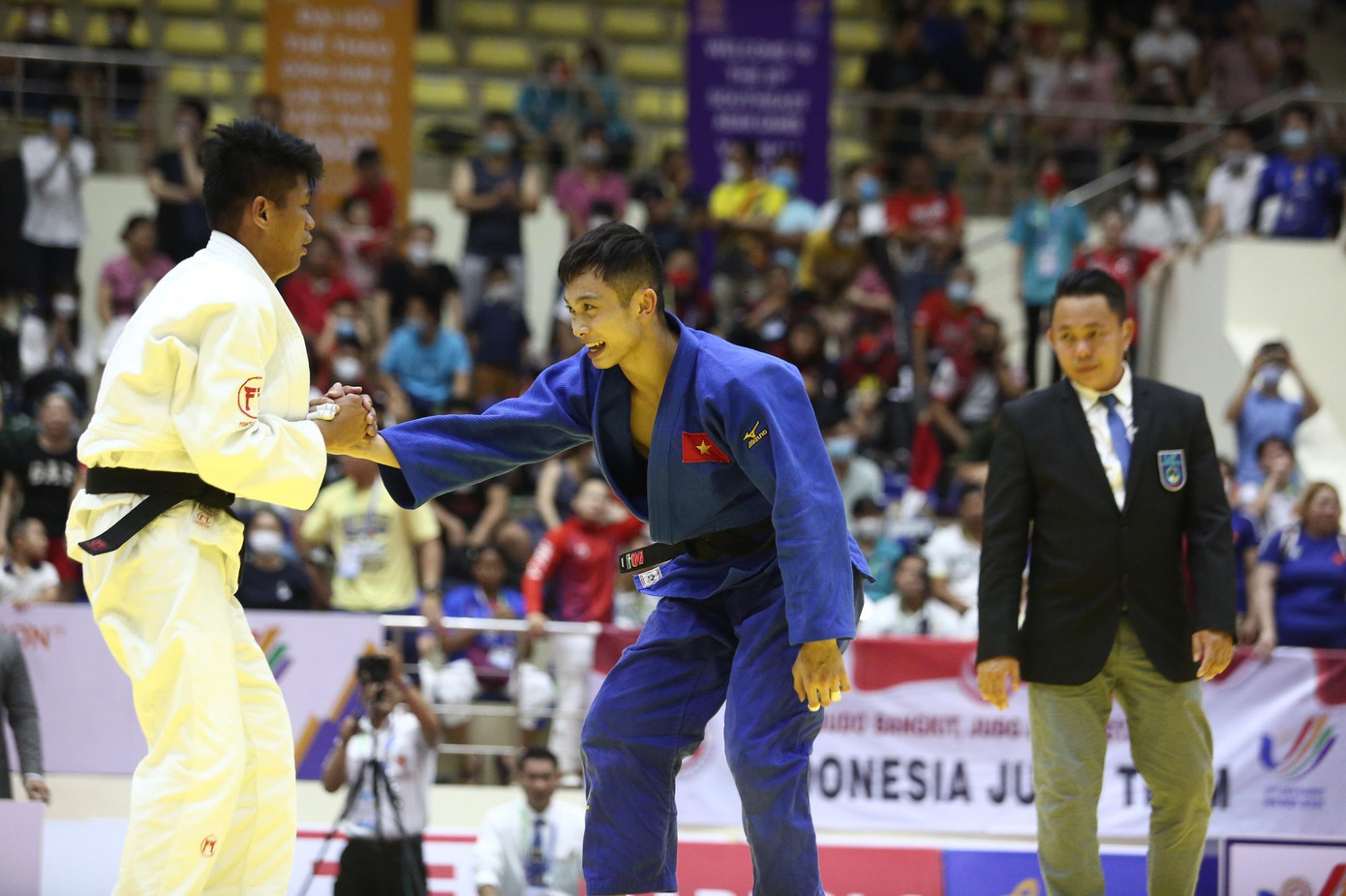 Trực tiếp SEA Games ngày 21/5:Bóng đá nữ thắng Thái Lan, TTVN cán mốc 180 HCV ảnh 34