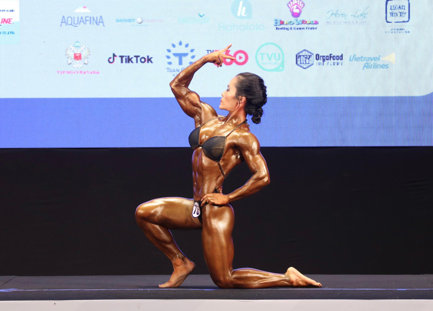 SEA Games 31 mới là lần đầu tiên Kim Loan tranh tài ở Đại hội của khu vực. Ở các kỳ SEA Games trước mà thể hình nằm trong chương trình thi đấu thì cũng không có nội dung cho nữ.