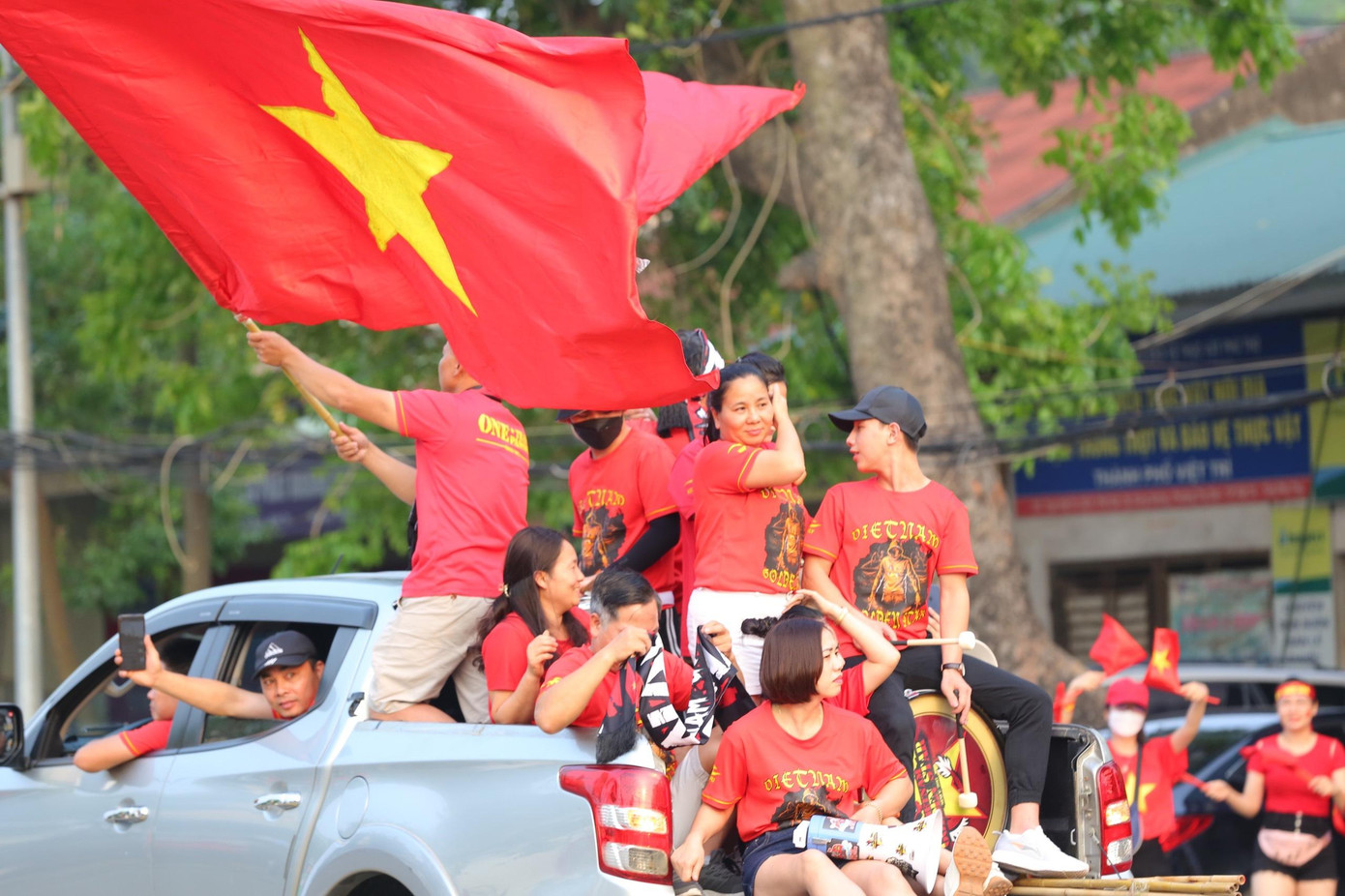 Phú Thọ rộn ràng đón trận đại chiến U23 Việt Nam gặp U23 Indonesia ảnh 16 Phú Thọ rộn ràng đón trận đại chiến U23 Việt Nam gặp U23 Indonesia ảnh 16