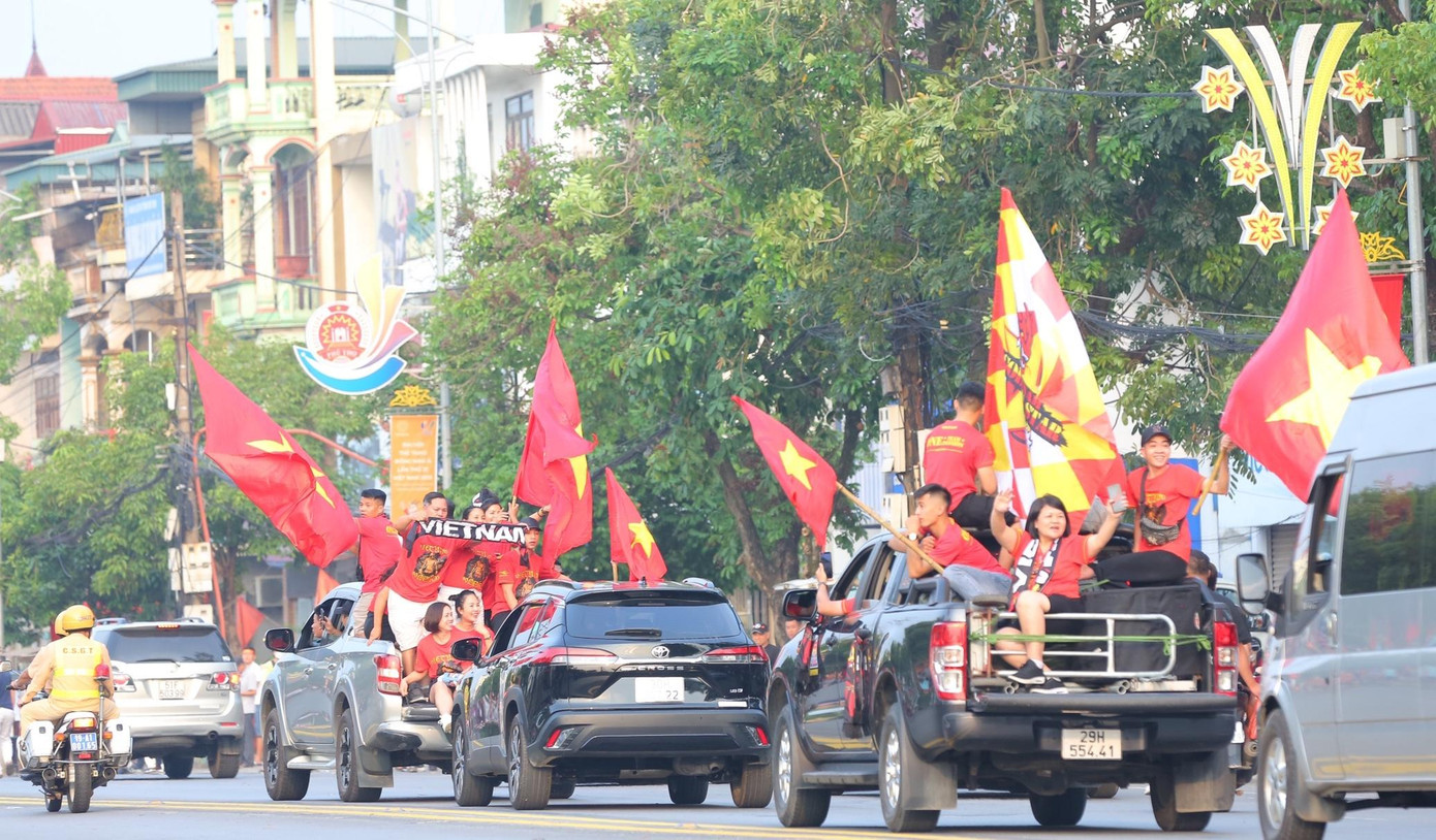Phú Thọ rộn ràng đón trận đại chiến U23 Việt Nam gặp U23 Indonesia ảnh 18 Phú Thọ rộn ràng đón trận đại chiến U23 Việt Nam gặp U23 Indonesia ảnh 18