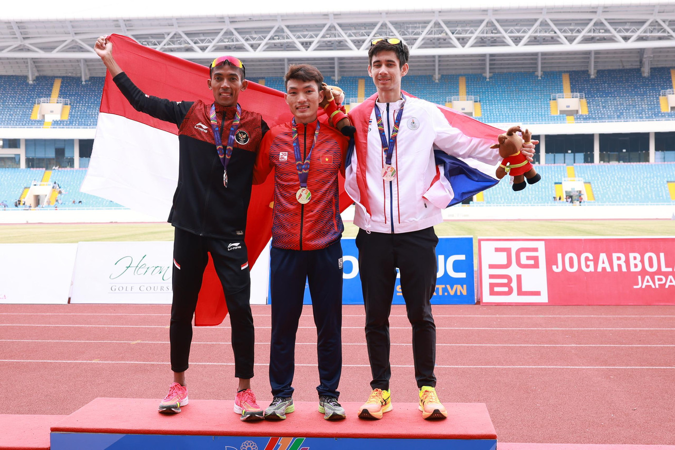 Trực tiếp SEA Games 31 ngày 19/5: Kình ngư Huy Hoàng giành HCV thứ 5 tại SEA Games ảnh 4