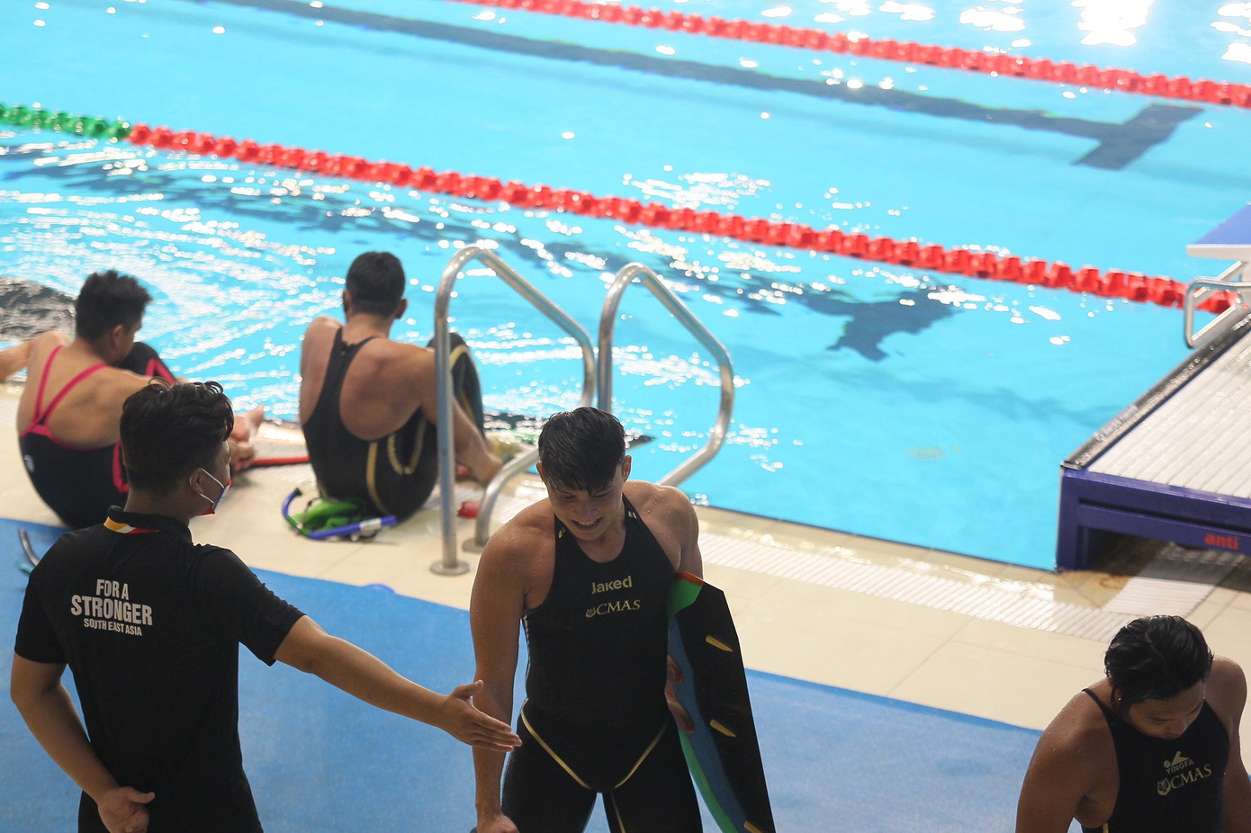 Trực tiếp SEA Games ngày 21/5:Bóng đá nữ thắng Thái Lan, TTVN cán mốc 180 HCV ảnh 43