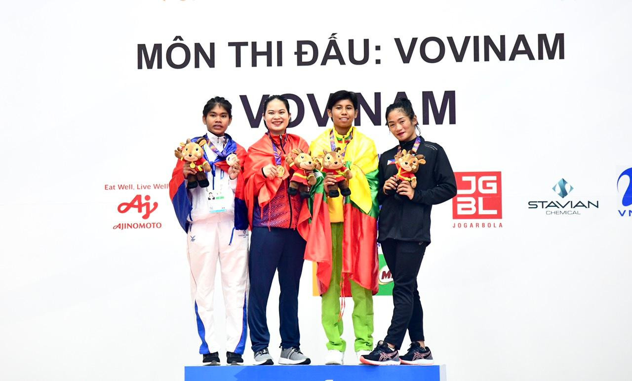 Trực tiếp SEA Games 31 ngày 18/5: Giành 21 HCV, Đoàn TTVN 'cô độc' trên đỉnh bảng ảnh 53