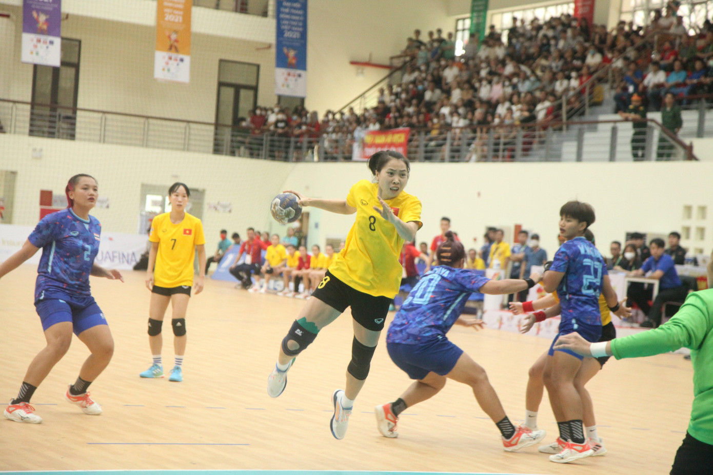 Trực tiếp SEA Games ngày 21/5:Bóng đá nữ thắng Thái Lan, TTVN cán mốc 180 HCV ảnh 38