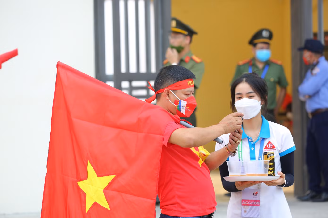 Phú Thọ rộn ràng đón trận đại chiến U23 Việt Nam gặp U23 Indonesia ảnh 7