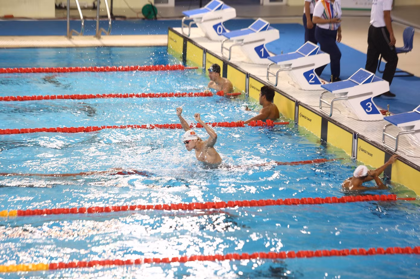 Trực tiếp SEA Games 31 ngày 18/5: Giành 21 HCV, Đoàn TTVN 'cô độc' trên đỉnh bảng ảnh 46