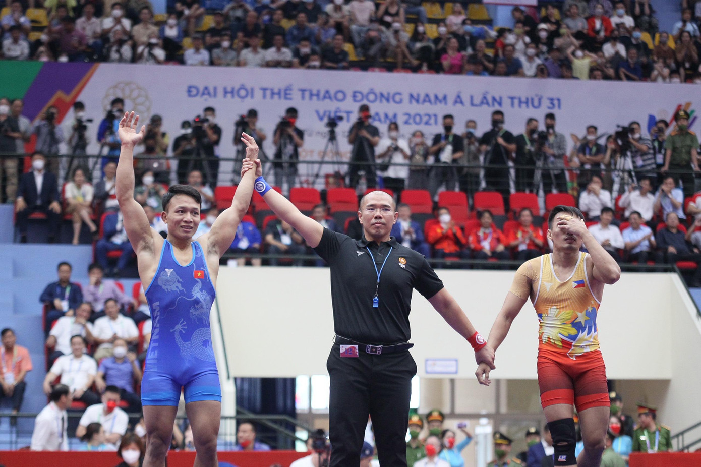 Trực tiếp SEA Games 31 ngày 19/5: Kình ngư Huy Hoàng giành HCV thứ 5 tại SEA Games ảnh 21