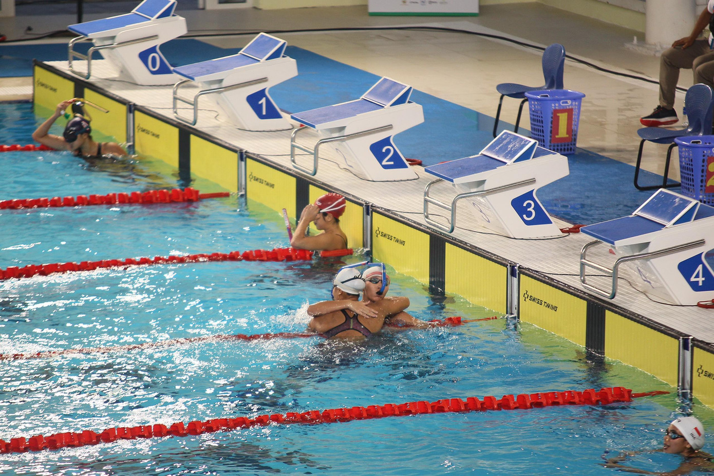 Trực tiếp SEA Games ngày 21/5:Bóng đá nữ thắng Thái Lan, TTVN cán mốc 180 HCV ảnh 45