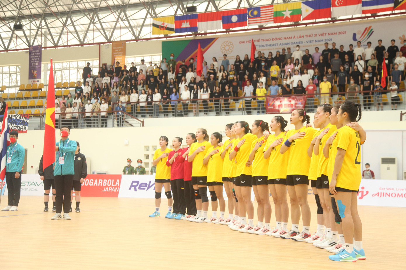 Trực tiếp SEA Games ngày 21/5:Bóng đá nữ thắng Thái Lan, TTVN cán mốc 180 HCV ảnh 35