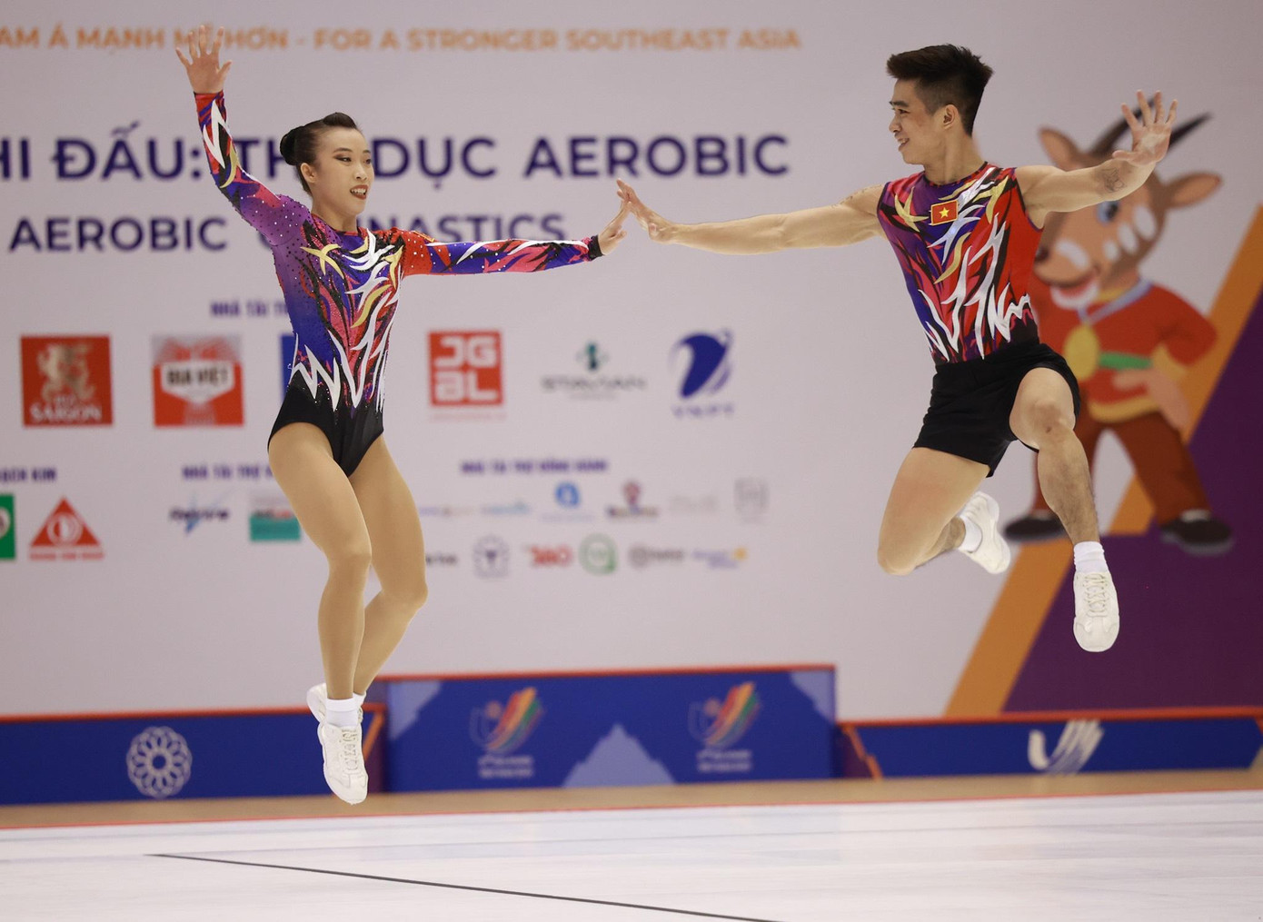 Trực tiếp SEA Games 22/5: Đoàn TTVN kết thúc với 205 HCV ảnh 8