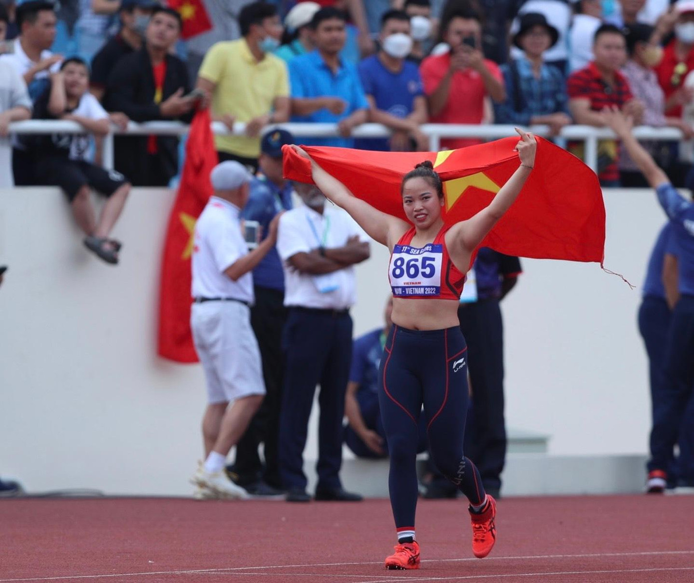 Trực tiếp SEA Games 31 ngày 18/5: Giành 21 HCV, Đoàn TTVN 'cô độc' trên đỉnh bảng ảnh 36