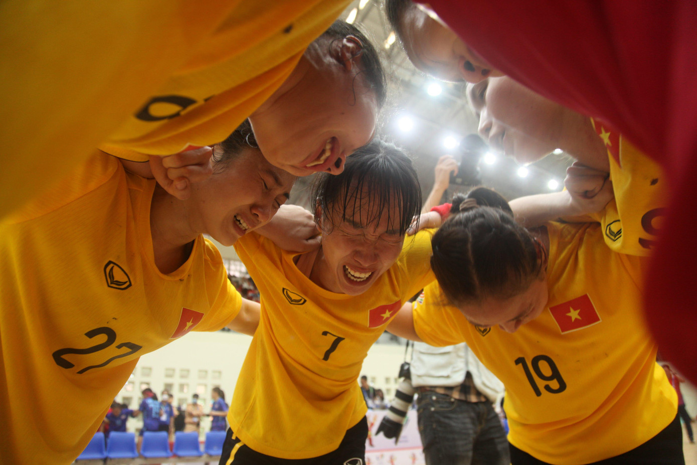 Trực tiếp SEA Games ngày 21/5:Bóng đá nữ thắng Thái Lan, TTVN cán mốc 180 HCV ảnh 40