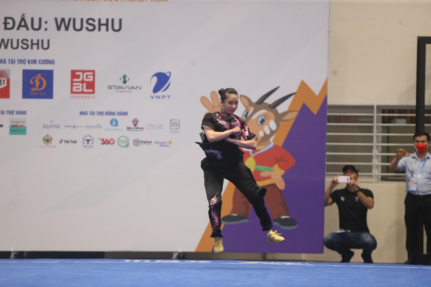 Trực tiếp SEA Games 31 ngày 15/5: Chiều vàng của Thể thao Việt Nam ảnh 16