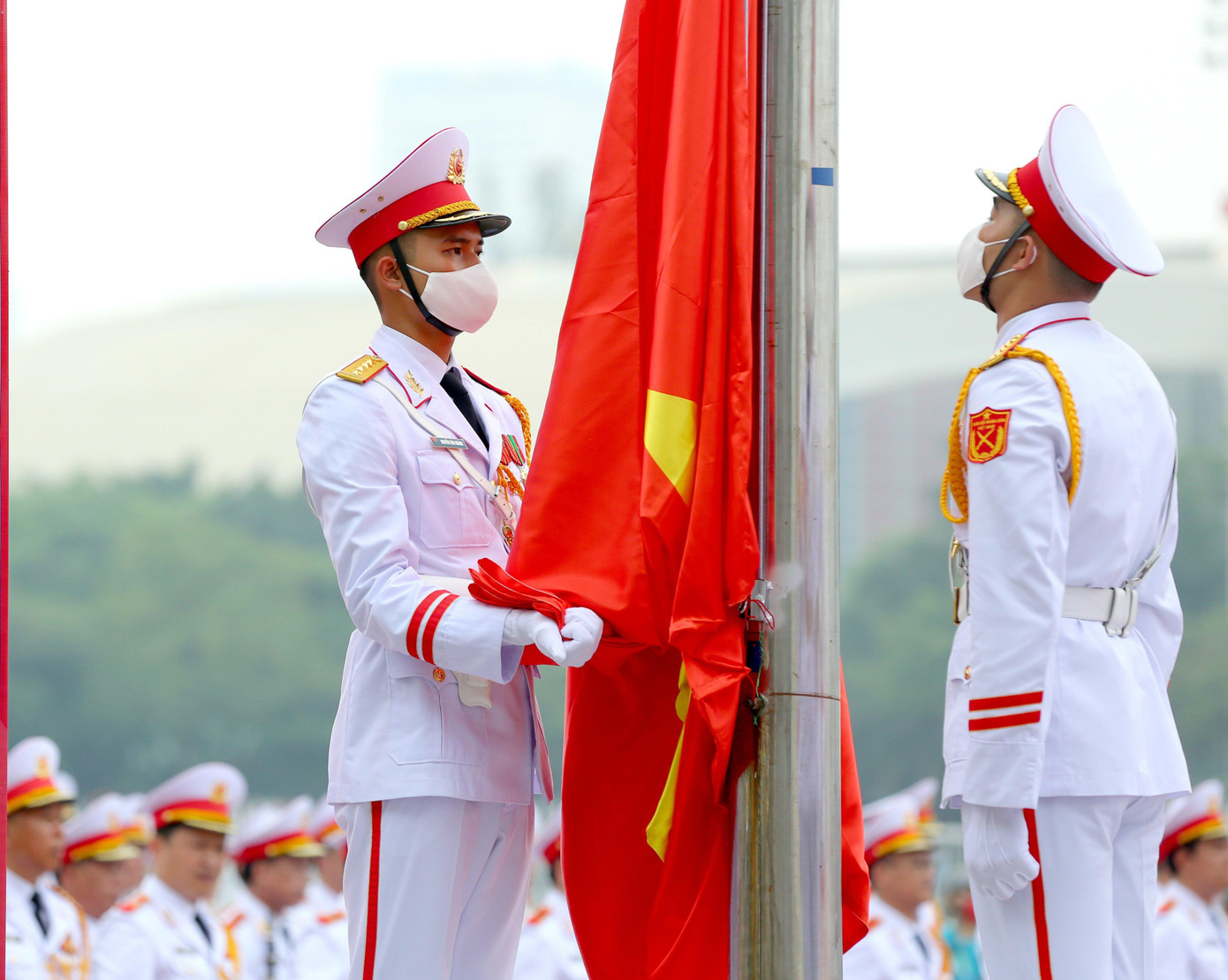 Lễ thượng cờ SEA Games 31 được tổ chức một cách trang trọng, uy nghiêm và thể hiện đúng về nghi lễ qua đó tạo không khí thân thiện và sự đoàn kết của các quốc gia trong khu vực ASEAN. Ban tổ chức chủ nhà Việt Nam là đơn vị tổ chức Lễ thượng cờ SEA Games 31 còn Đoàn nghi lễ Quân đội sẽ là đơn vị thực hiện.
