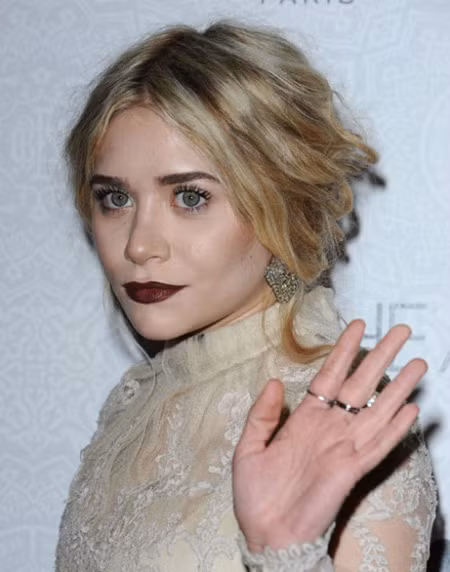 Rose Byrne Rooney Mara Ashley Olsen Emma Stone Jennifer Lopez Jessica Alba Joan Smalls Lily Collins Michelle Trachtenberg Rochelle Wiseman