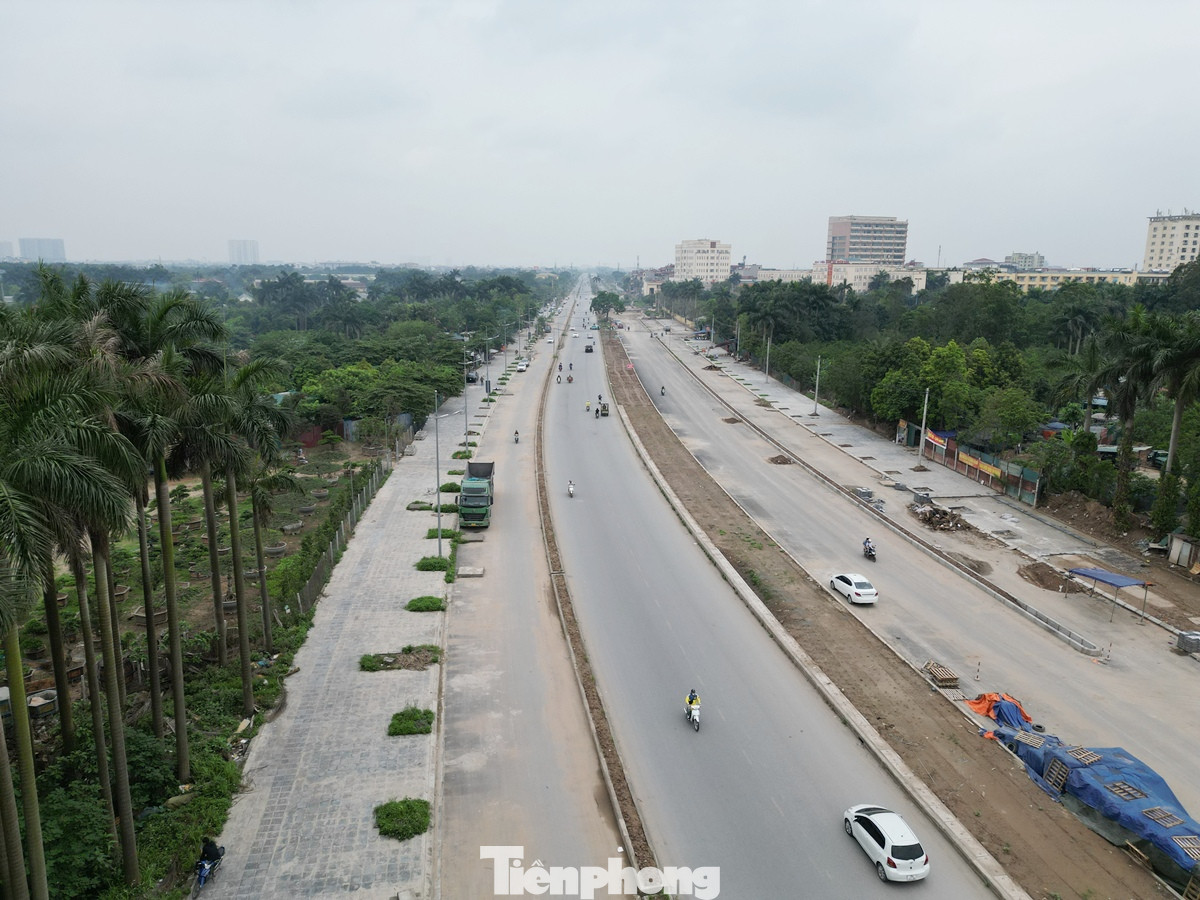 Với dự án trục Thăng Long đoạn từ Vành đai 3 đến Tây Tựu do UBND quận Bắc Từ Liêm là chủ đầu tư, đại diện Ban QLDA quận cho biết, quận đang làm thủ tục để bàn giao nguyên trạng công trình cho UBND phường mới là Đông Ngạc.