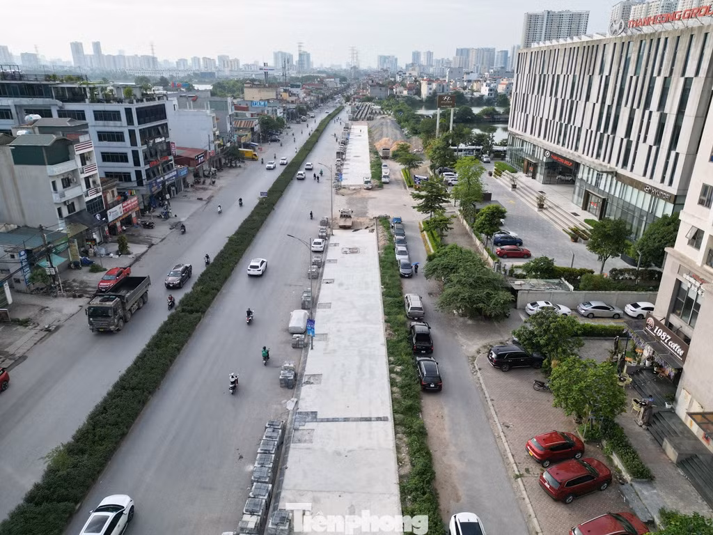 Dự án có chiều dài 3,5 km với tổng mức đầu tư ban đầu là 2.000 tỷ đồng và đặt mục tiêu hoàn thành vào năm 2018.