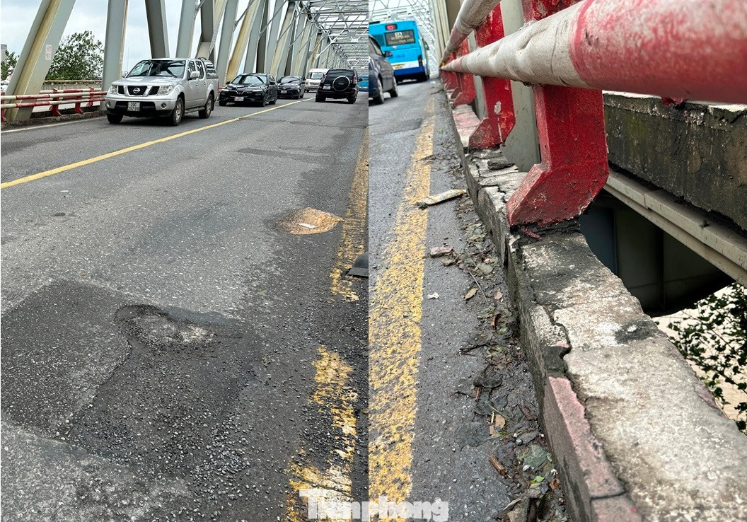 Lệnh cấm được tiếp tục cũng là để giảm sự xuống cấp của hạ tầng cầu đã được xây dựng, khai thác 40 năm. Được biết, nhiều hạng mục trong đó có các dầm thép, lan can cầu, mặt cầu đang hư hỏng trên diện rộng.