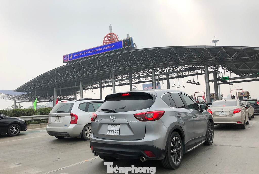 Cao tốc Pháp Vân - Cầu Giẽ đang có hơn 85.000 lượt xe/ngày - vượt gấp đôi năng lực thiết kế tuyến đường. Ảnh: Trọng Đảng.