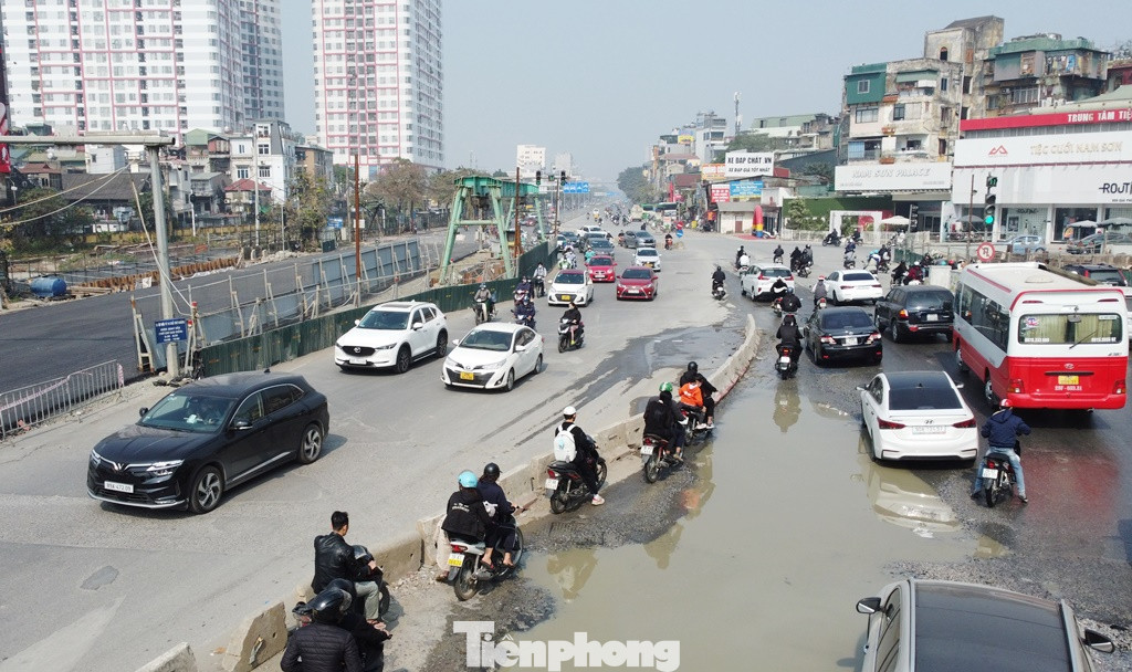 Sau khi đường Giải Phóng chiều đi Pháp Vân được hoàn trả phục vụ giao thông, phương tiện qua nút giao sẽ không phải đi sang phố Kim Đồng như thời gian qua.