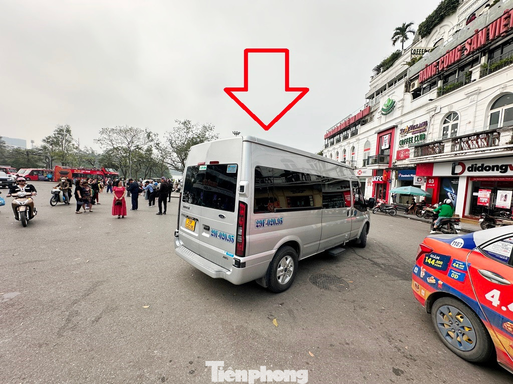 Trong đó có cả xe chở khách theo hợp đồng có BKS 29F-02095.